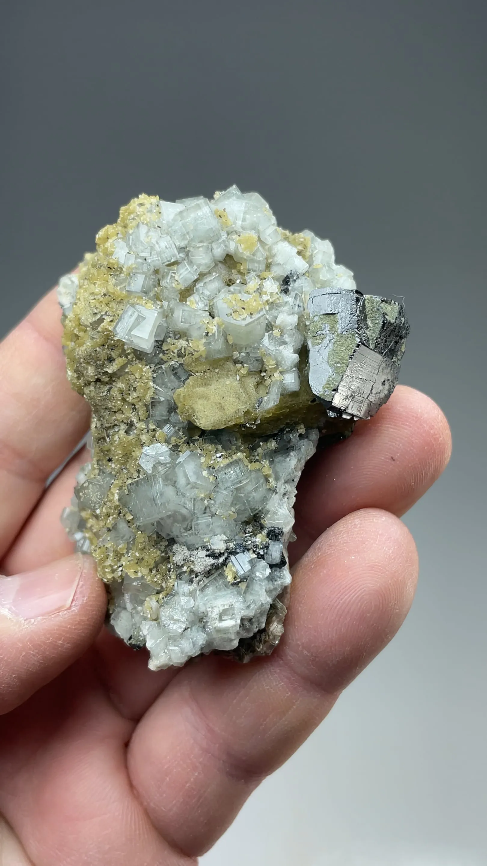 Fluorapatite with Siderite, Ferberite - image 2