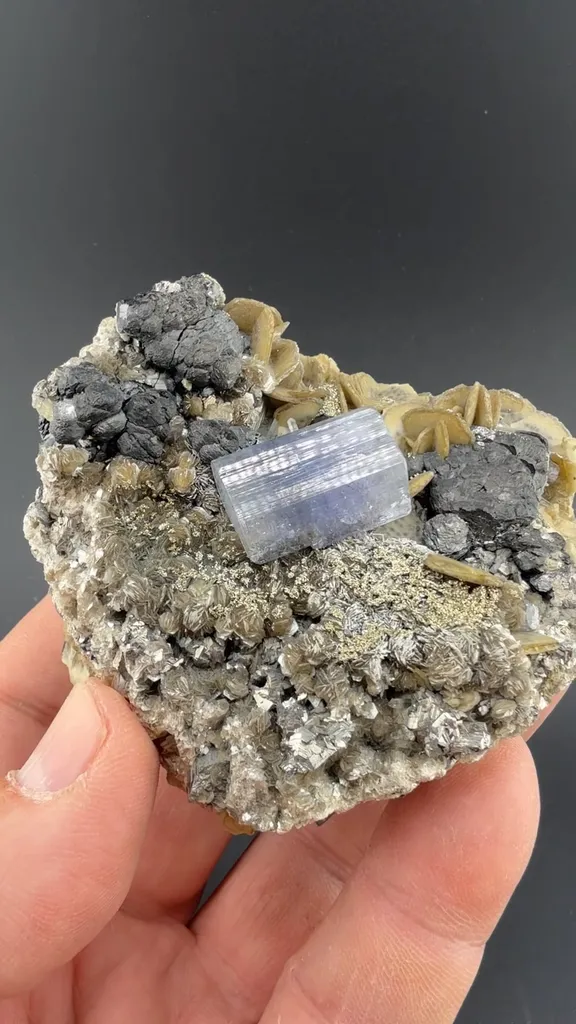 Fluorapatite with Sphalerite, Siderite, Pyrite - image 2