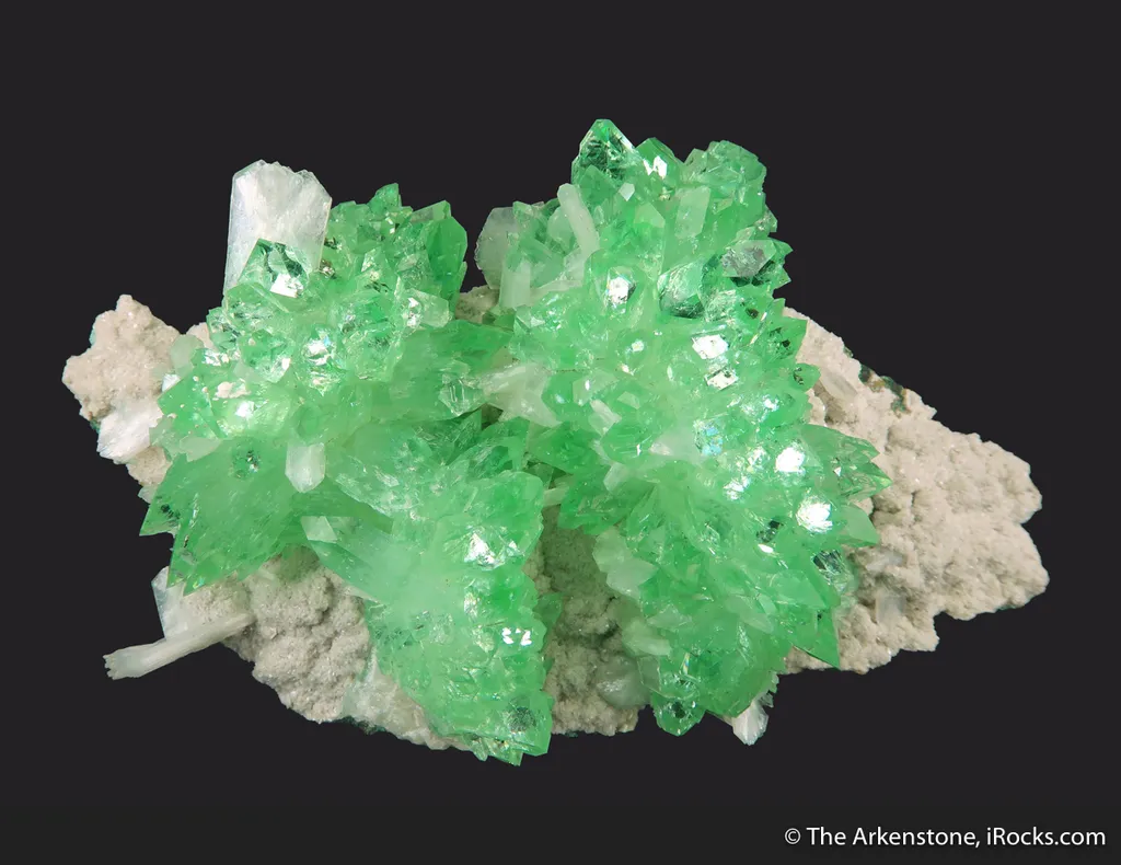 Fluorapophyllite and Stilbite image