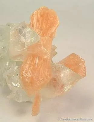 Fluorapophyllite and Stilbite - image 3