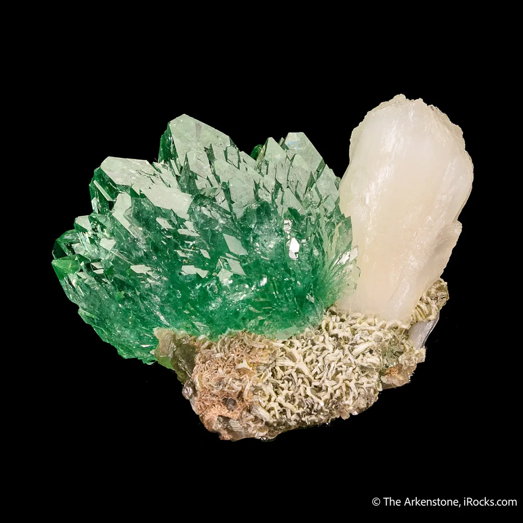 Fluorapophyllite and Stilbite - image 4