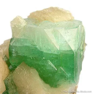 Fluorapophyllite and Stilbite - image 3