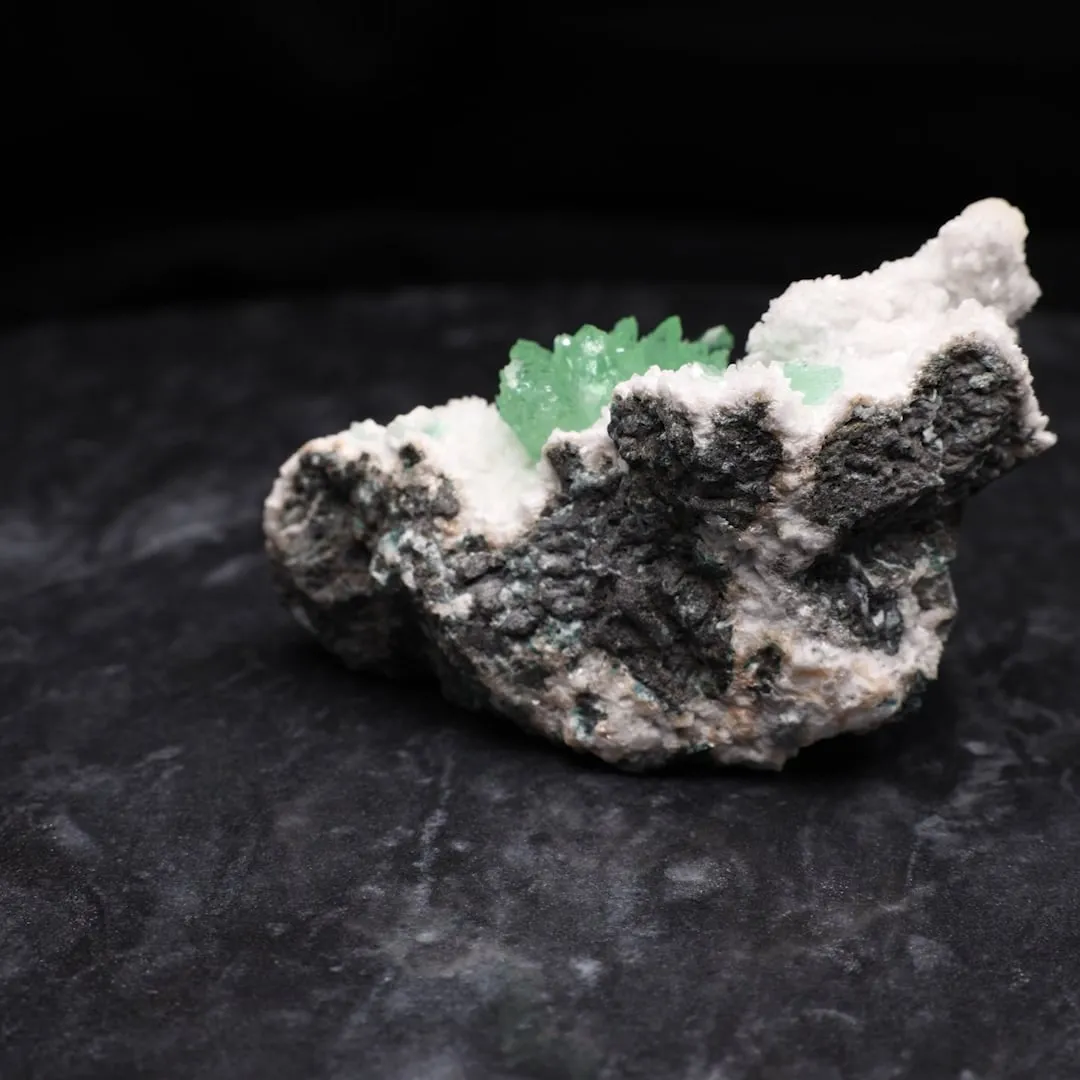 Fluorapophyllite - image 2