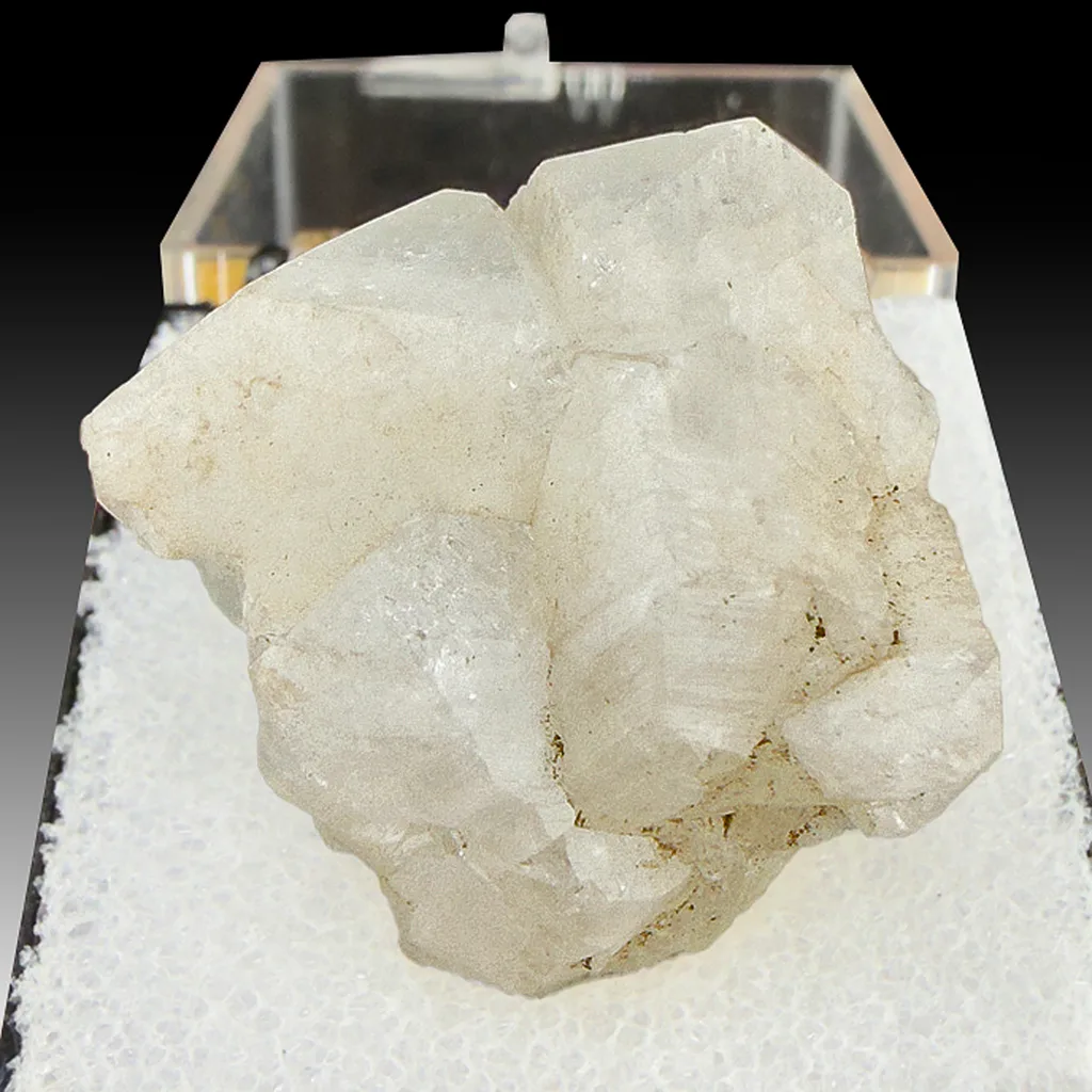 Fluorapophyllite-(K) - image 1