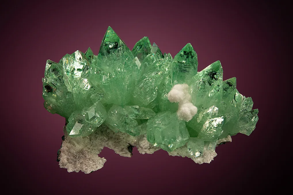 Fluorapophyllite-(K) image