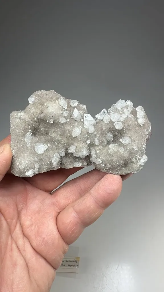 Fluorapophyllite-K with Heulandite - image 2