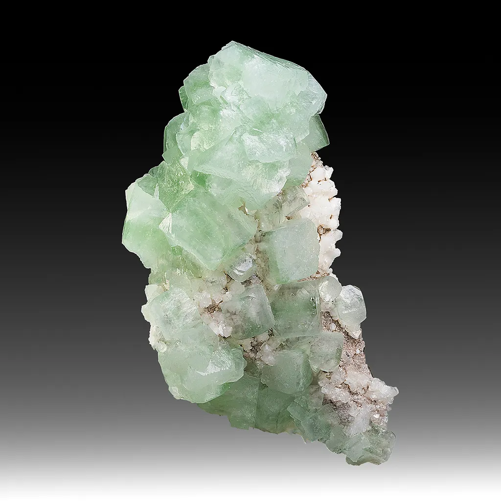 Fluorapophyllite-K with Heulandite image