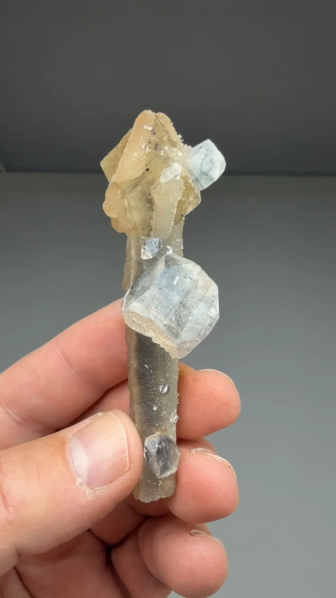 Fluorapophyllite-K with Quartz, Calcite - image 2