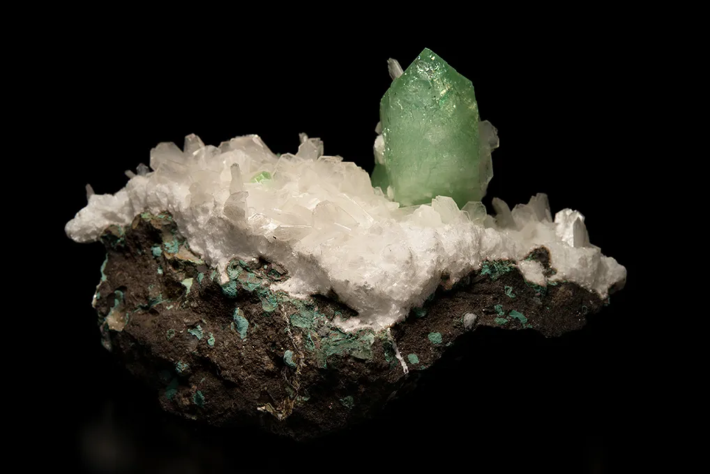 FLUORAPOPHYLLITE-(K) with Stilbite - image 3