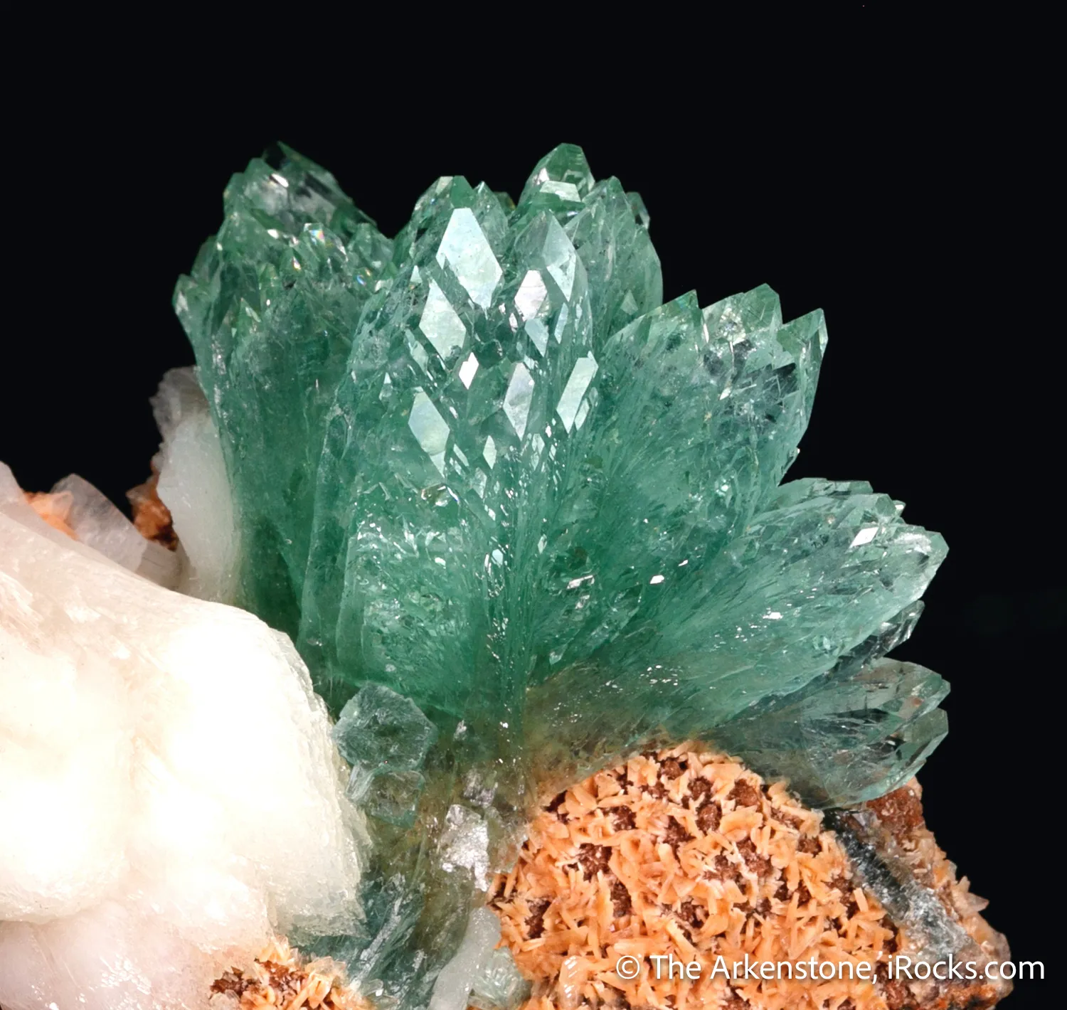 Fluorapophyllite-(K) with Stilbite - image 4