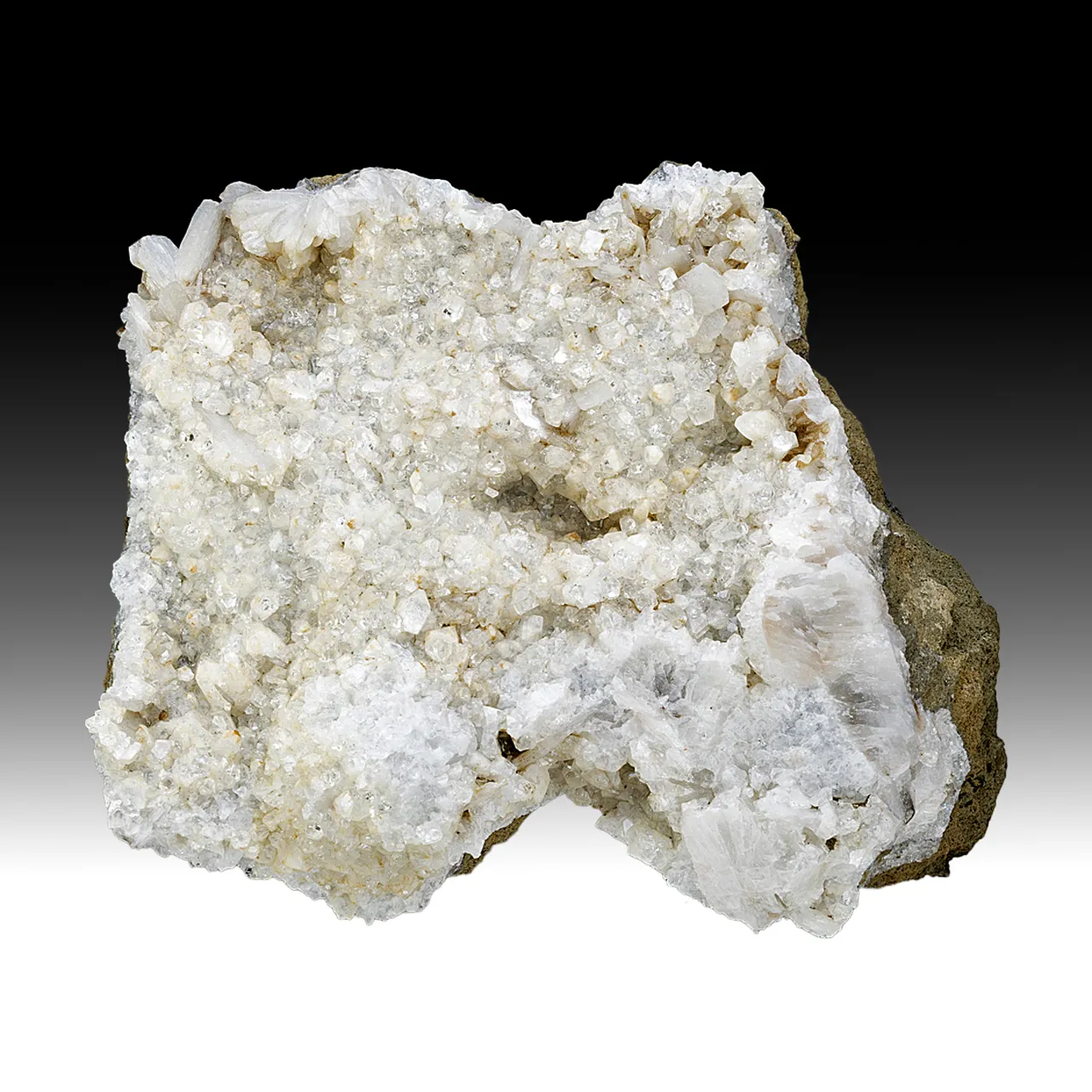 Fluorapophyllite-K with Stilbite - image 1