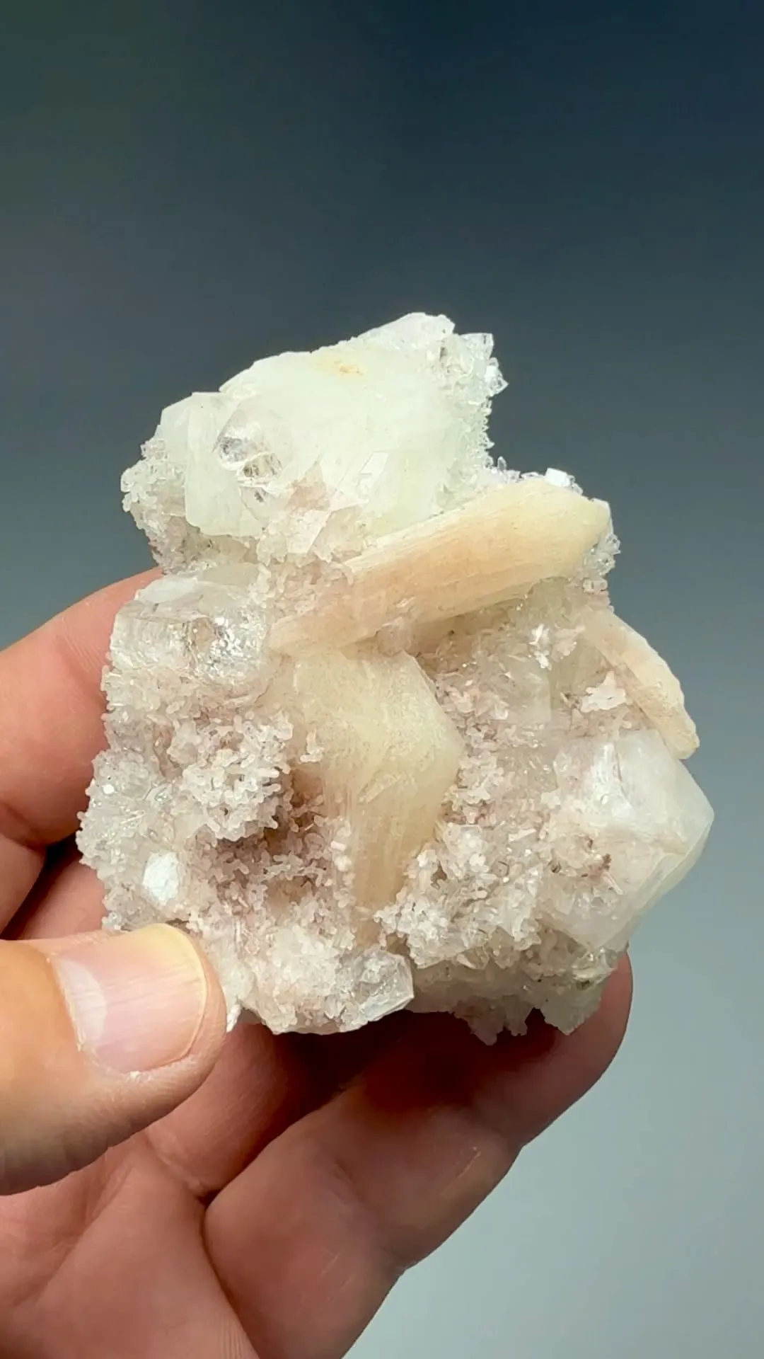 Fluorapophyllite-K with Stilbite, Quartz - image 2