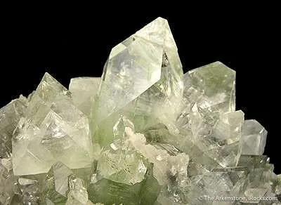 Fluorapophyllite on Calcite image