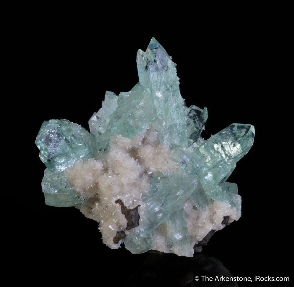 Fluorapophyllite on Stilbite - image 4