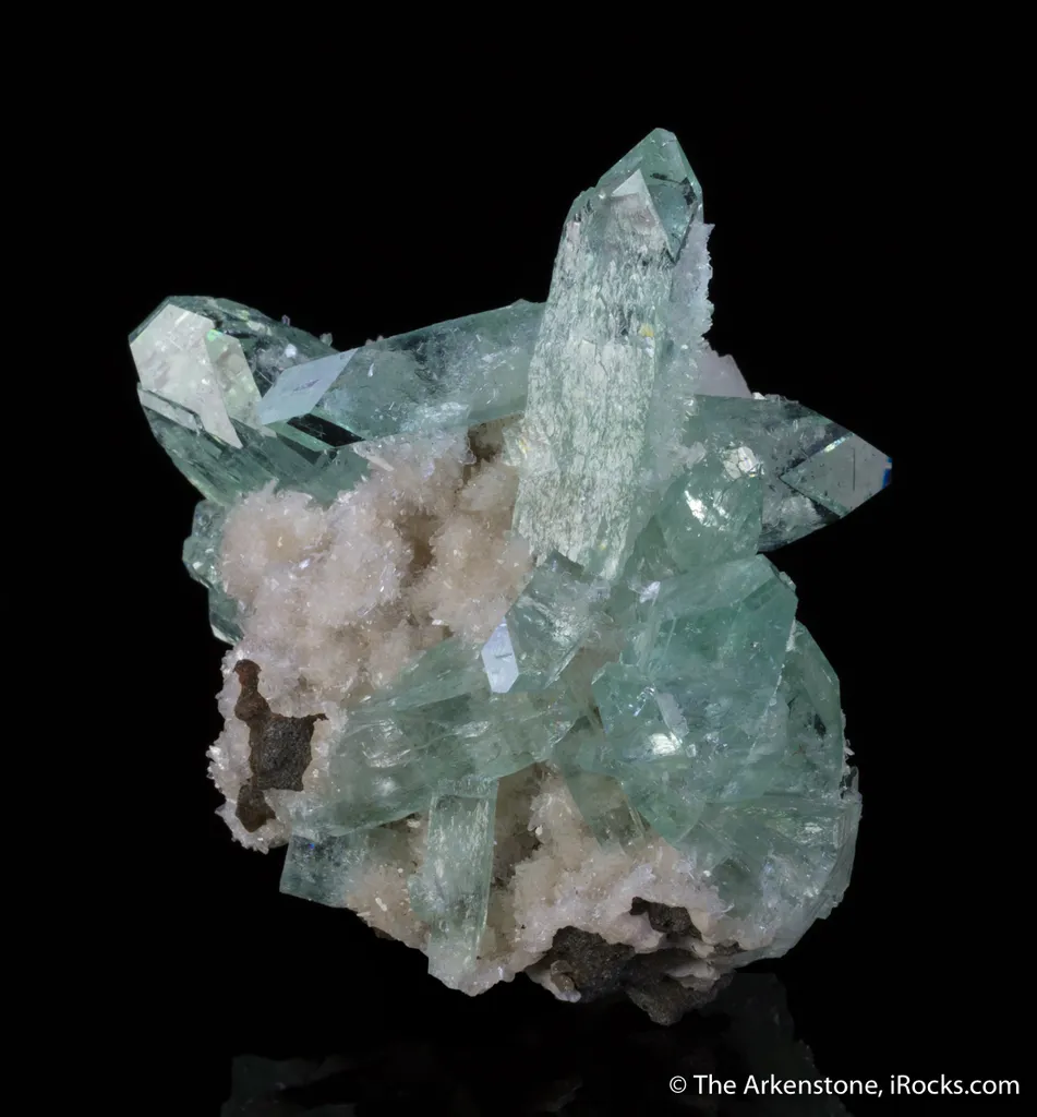 Fluorapophyllite on Stilbite - image 3