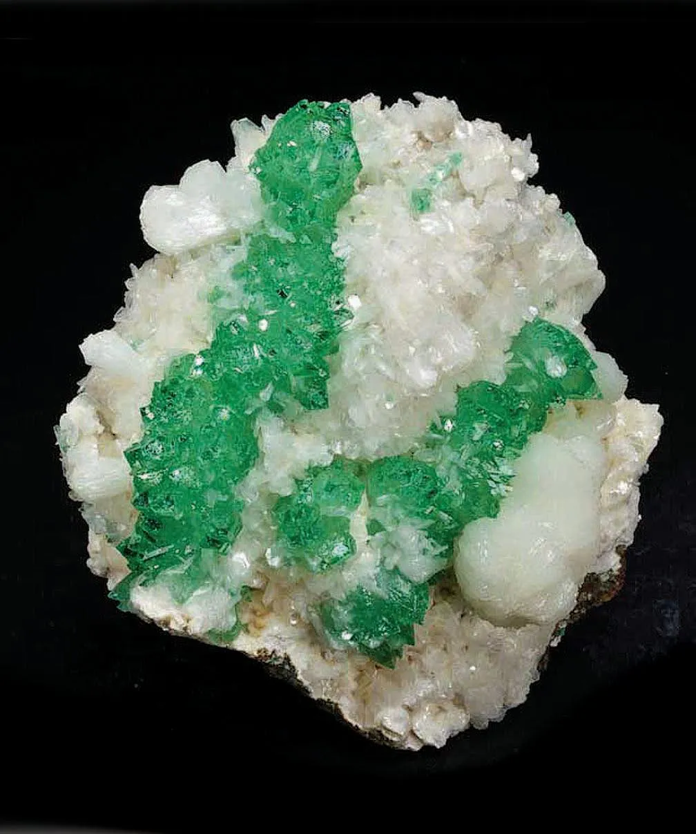Fluorapophyllite, Stilbite - image 1