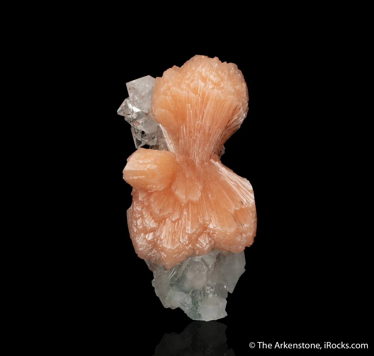 Fluorapophyllite with Stilbite - image 4