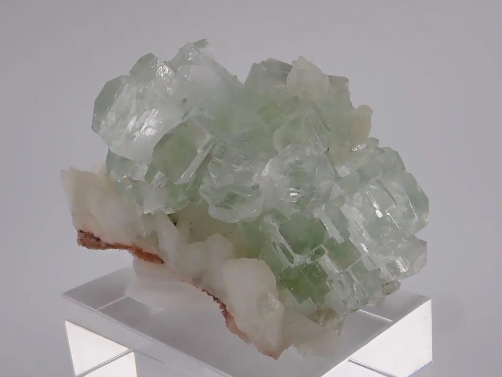 Fluorapophyllite with Stilbite - image 2