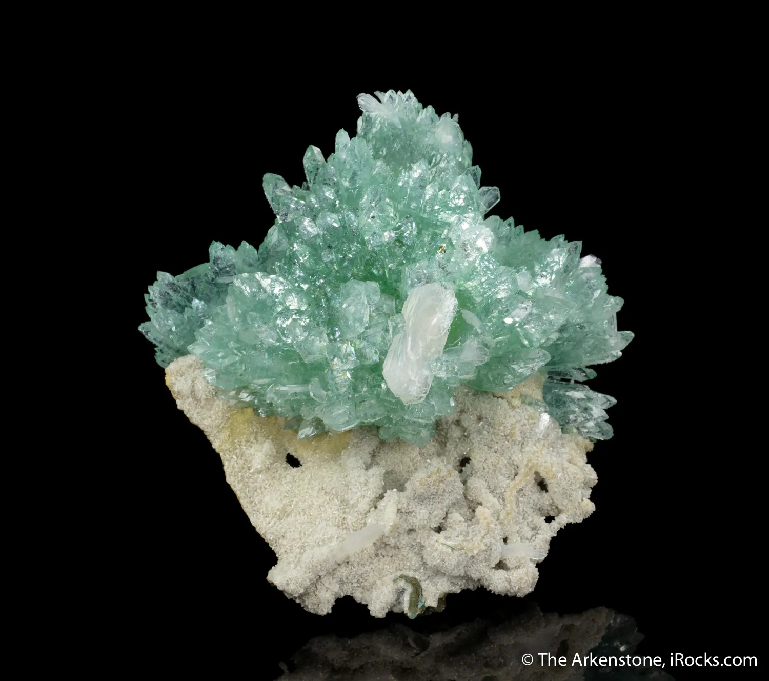 Fluorapophyllite with Stilbite - image 3
