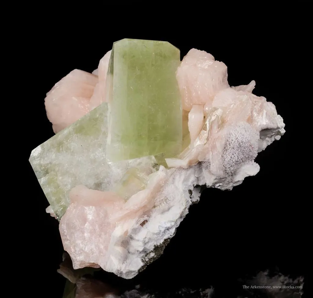 Fluorapophyllite With Stilbite - image 2