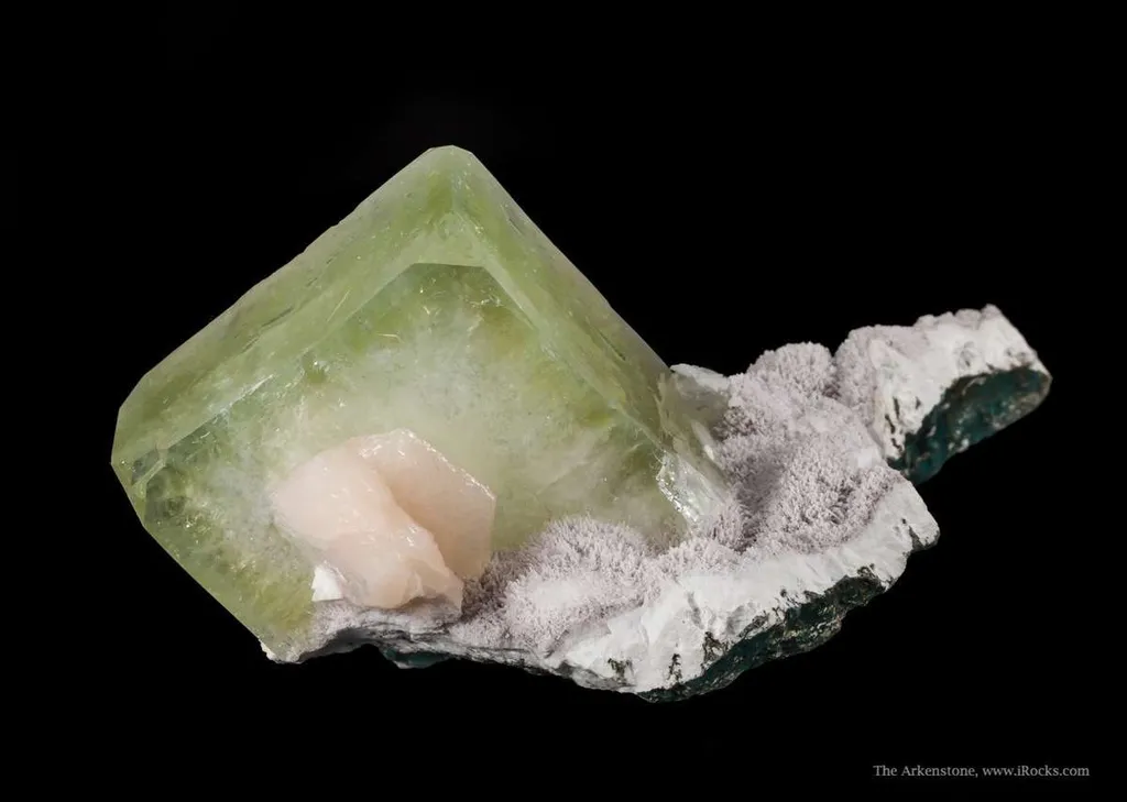 Fluorapophyllite With Stilbite image