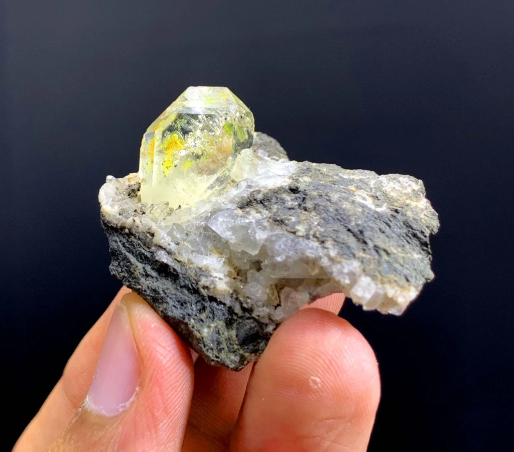 Fluorescent Petroleum Quartz Crystal on Matrix from Pakistan - image 5