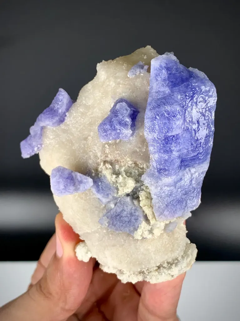 Fluorescent Rare Purple Hackmanite from Afghanistan - image 10