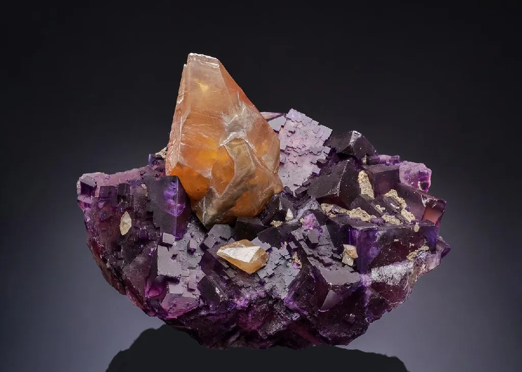 Fluorine from USA, Illinois, A. L. Davis No. 4 Mine