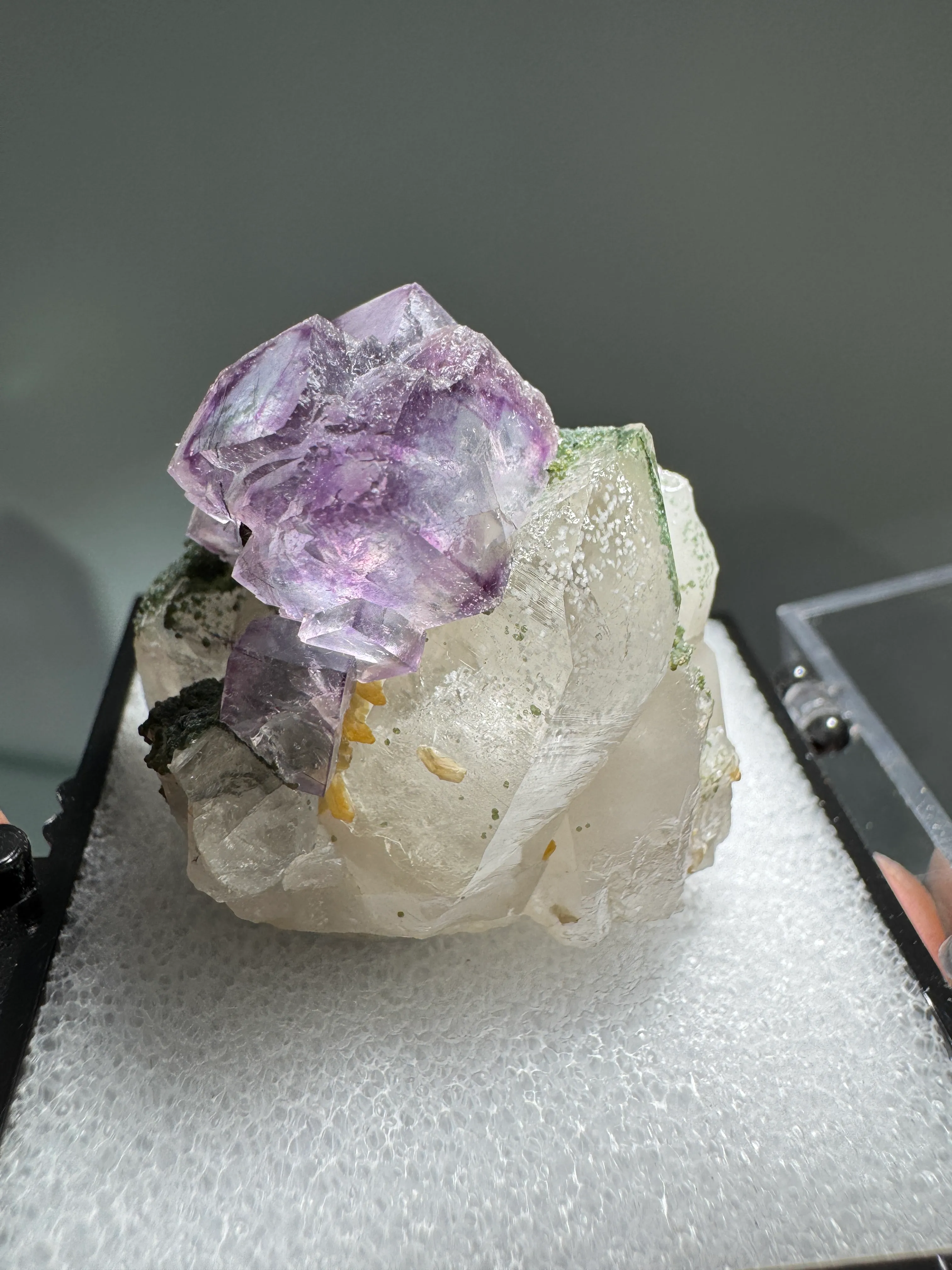 Fluorite - image 6