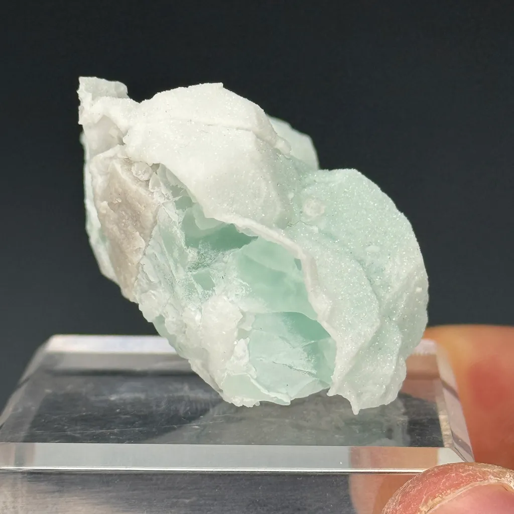 Fluorite - image 2