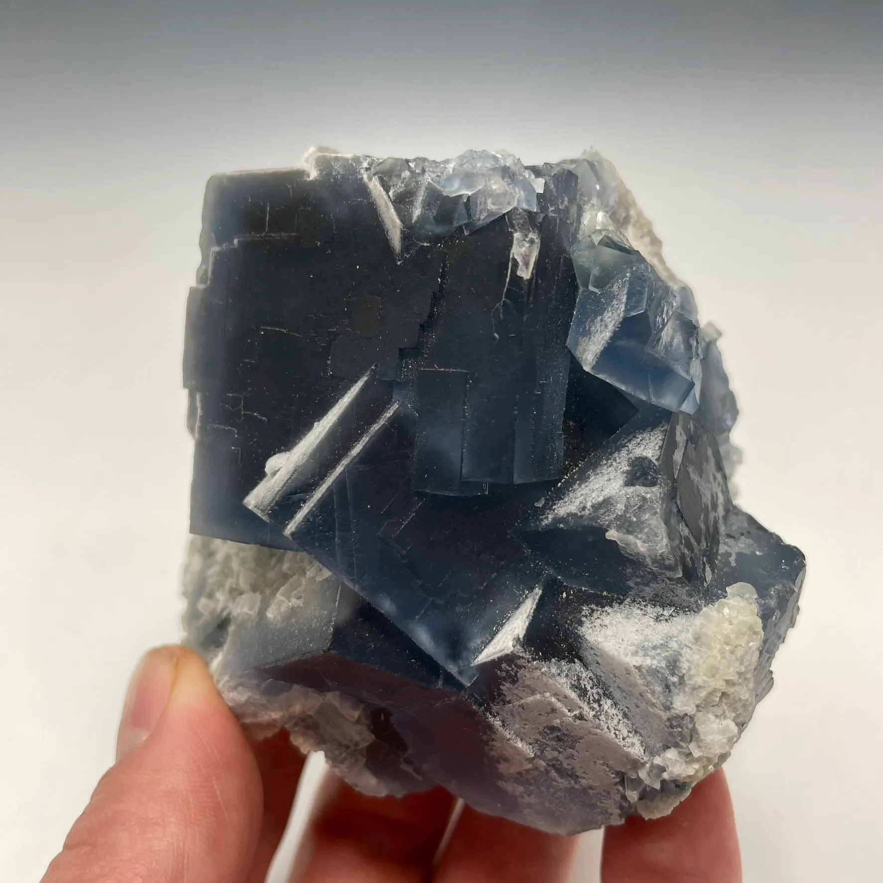 Fluorite - image 2