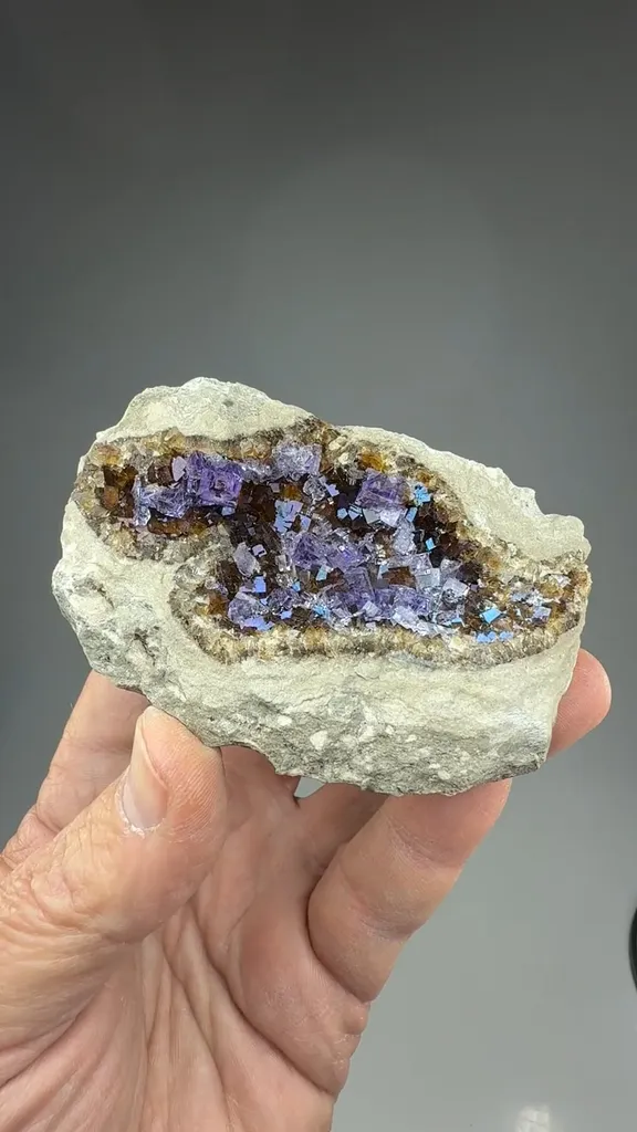 Fluorite - image 2