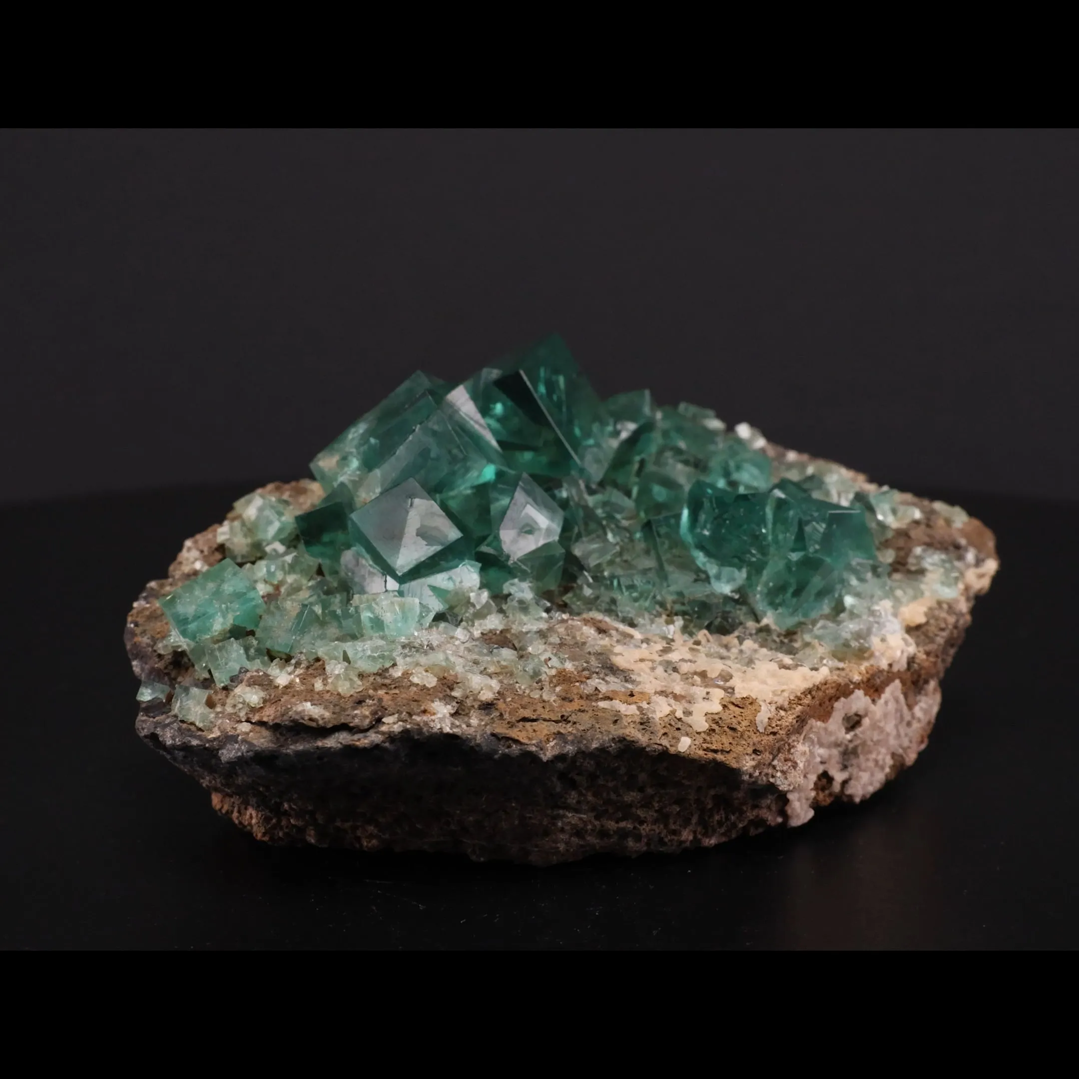 Fluorite - image 2