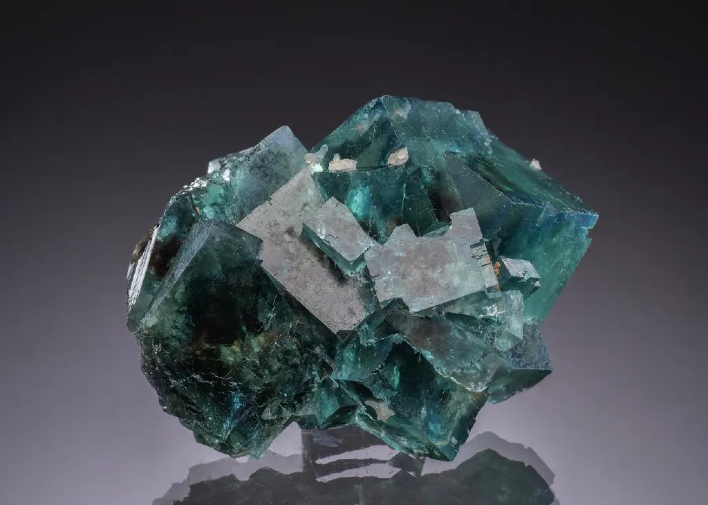 Fluorite image