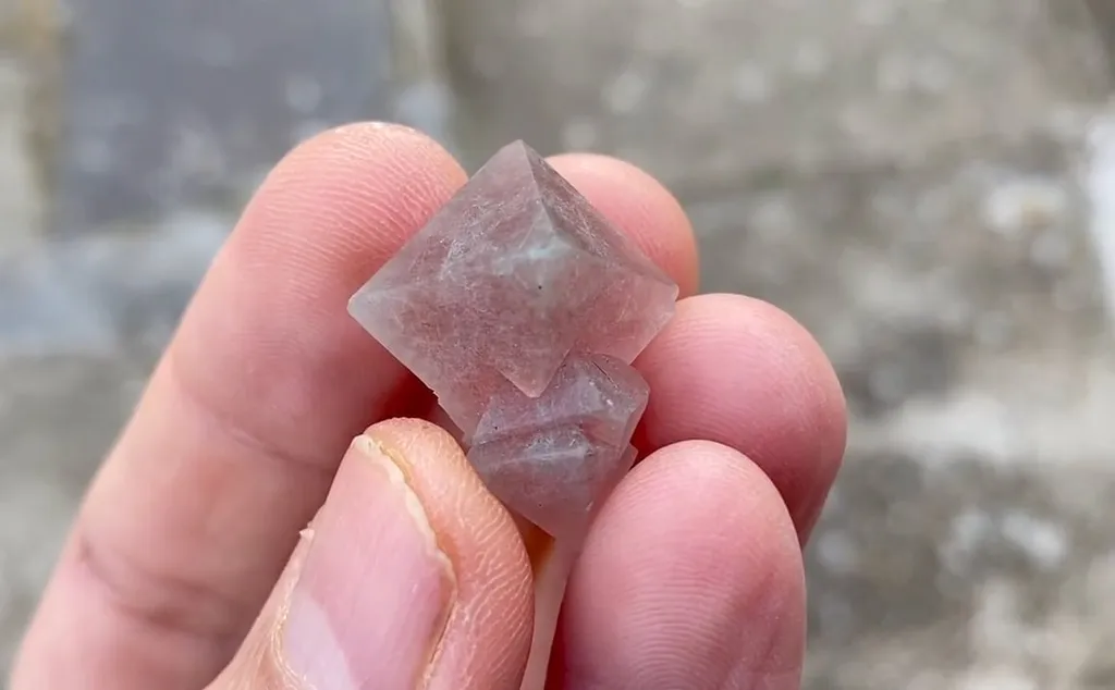 Fluorite - image 7