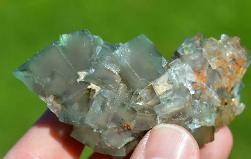 Fluorite 158 grams - Huanggang Fe-Sn deposit, Hexigten Banner, Chifeng City, Inner Mongolia, China - image 5
