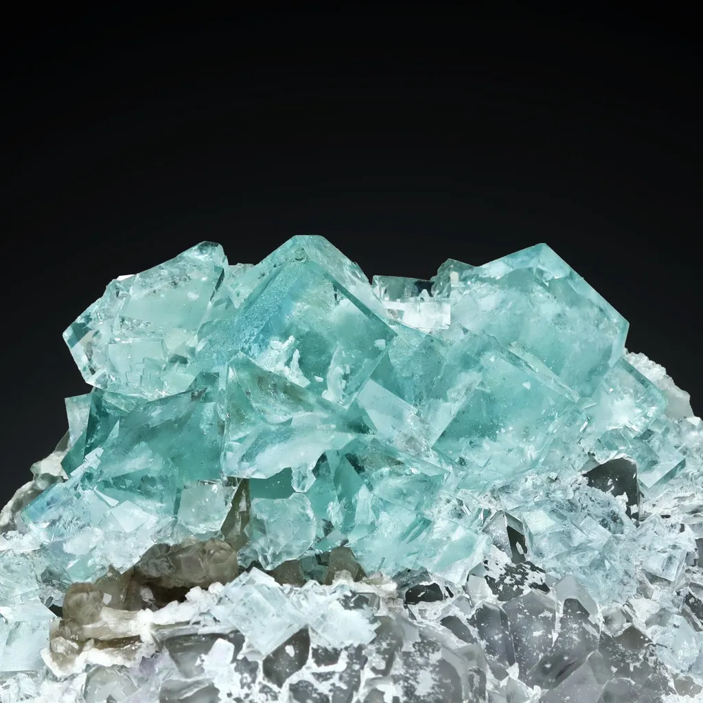Fluorite - image 2