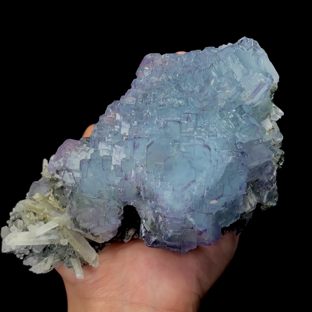 Fluorite - image 4