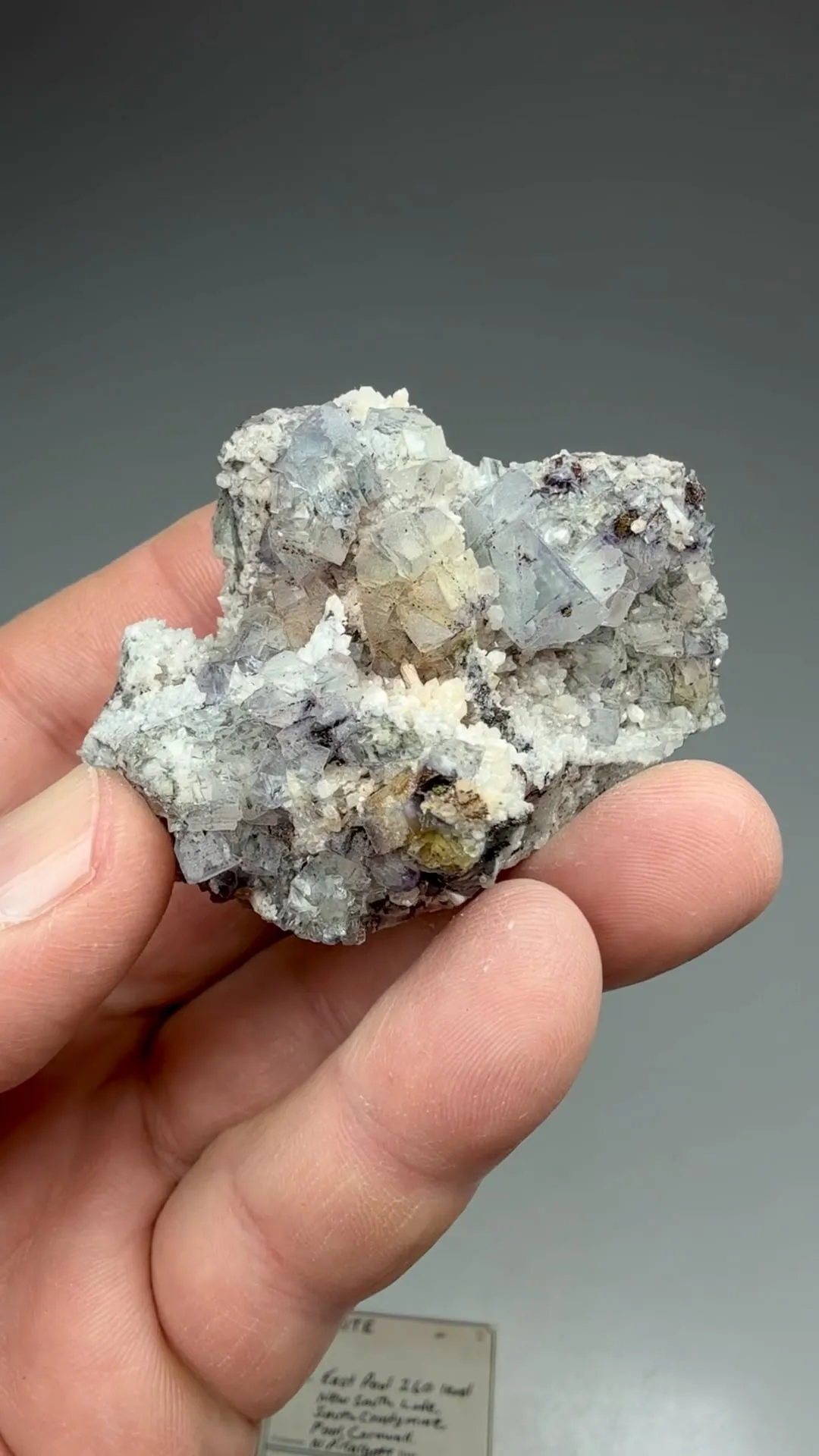 Fluorite - image 2