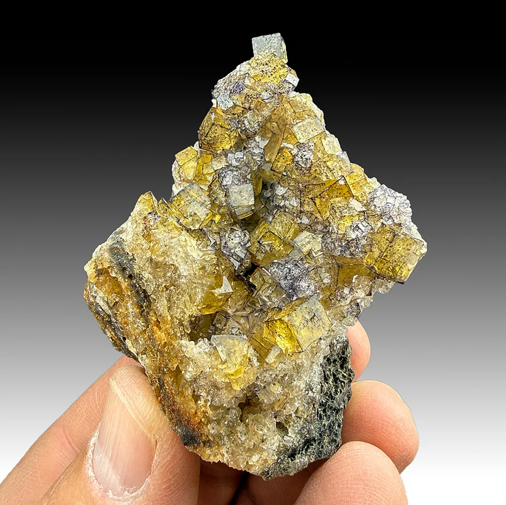 Fluorite image