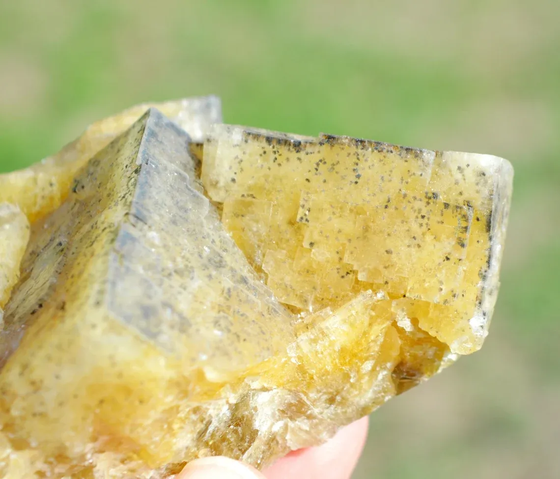 Fluorite 234 grams - Chaillac Mine, Chaillac, Indre, Centre-Val de Loire, France - image 4