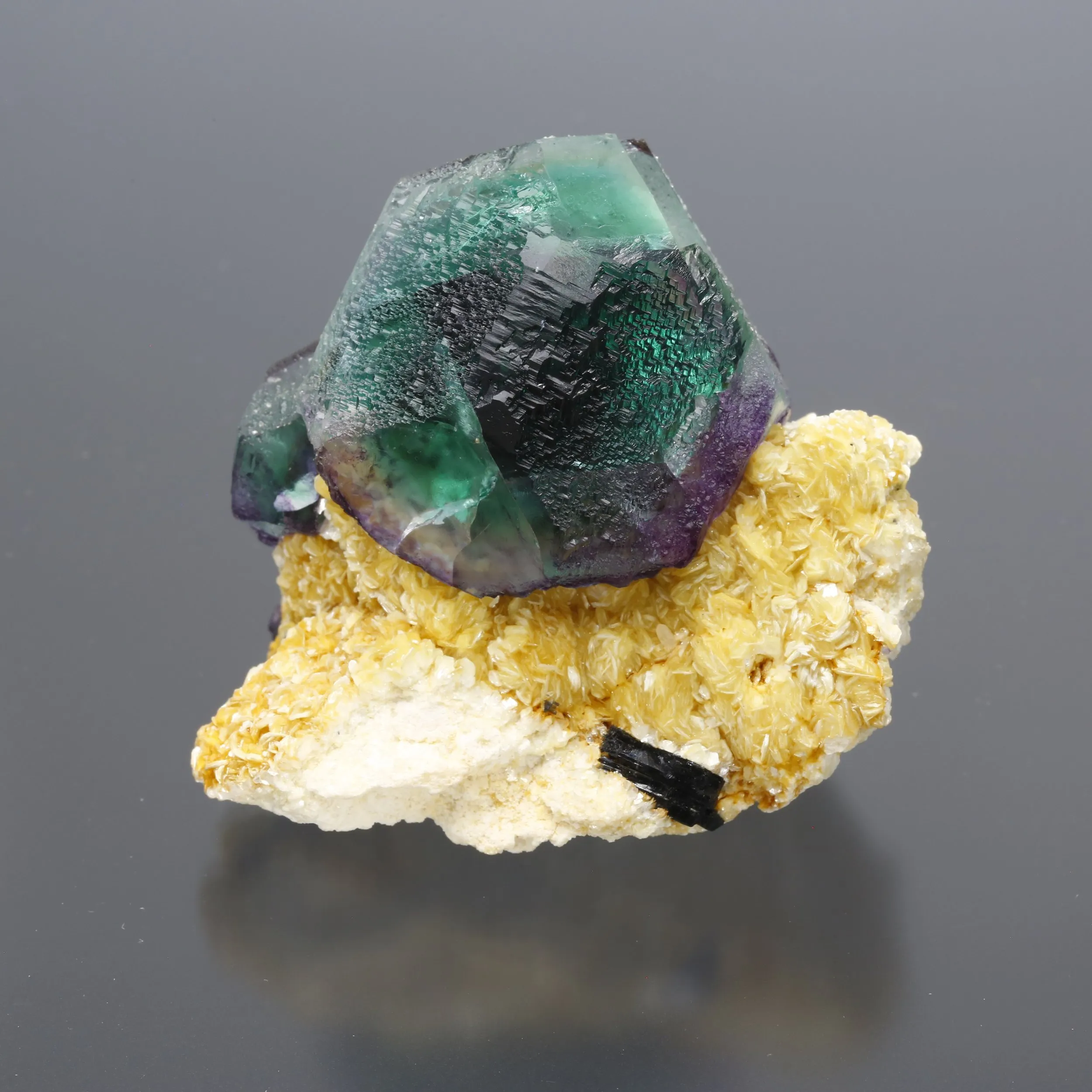 Fluorite - image 2