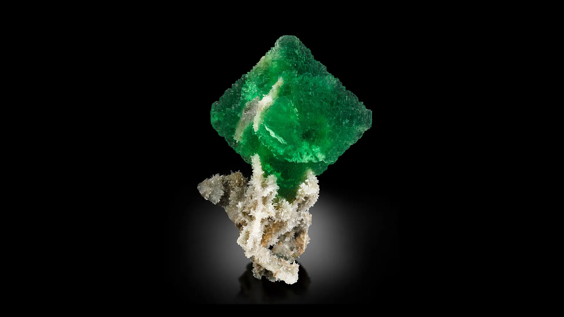 Fluorite - image 1