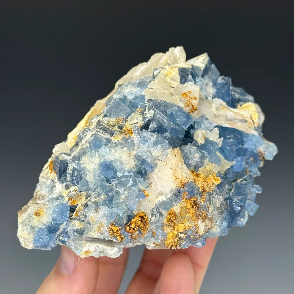 Fluorite - image 2