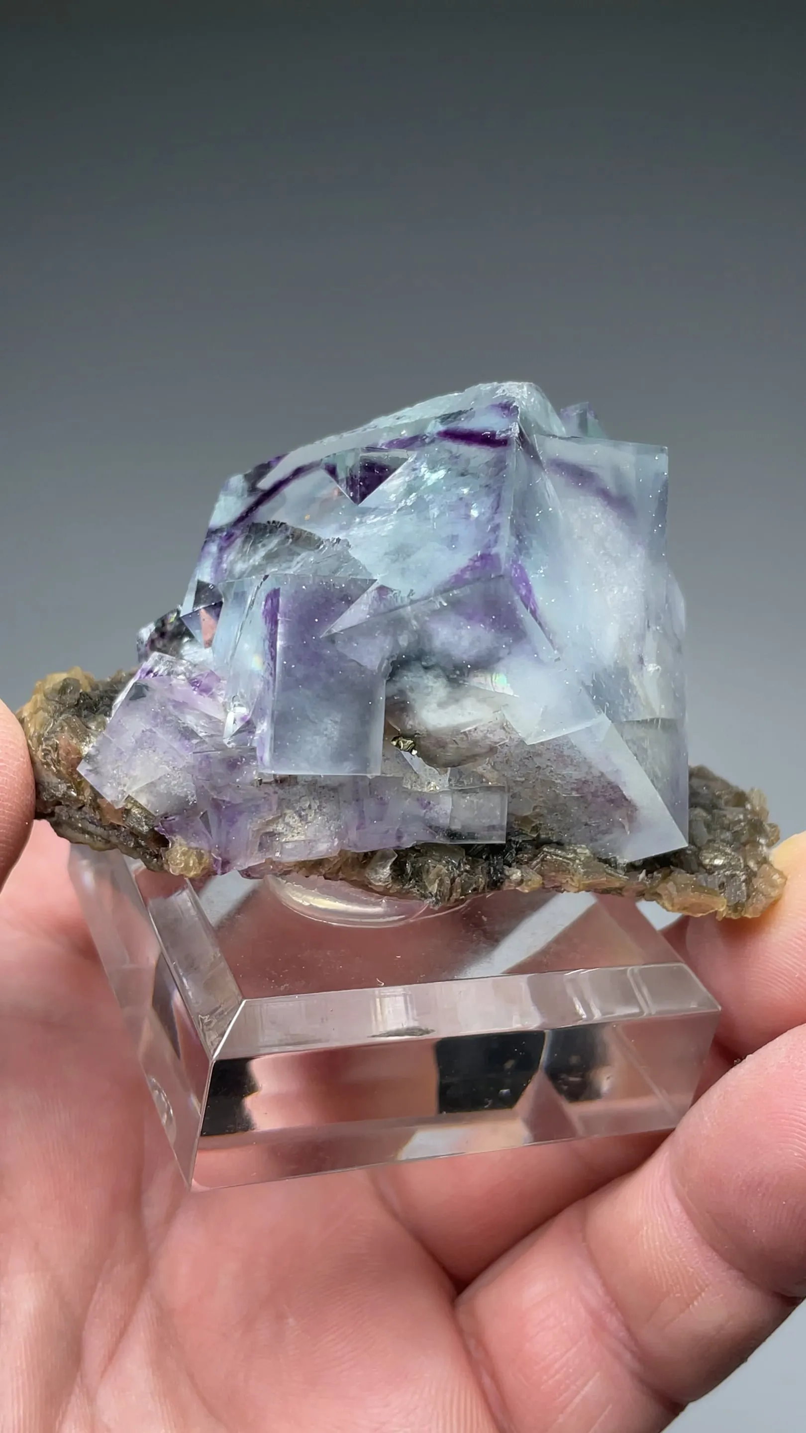 Fluorite - image 2