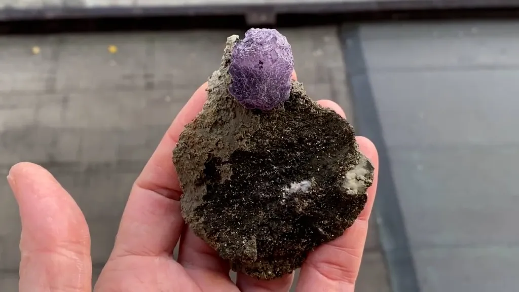 Fluorite - image 5