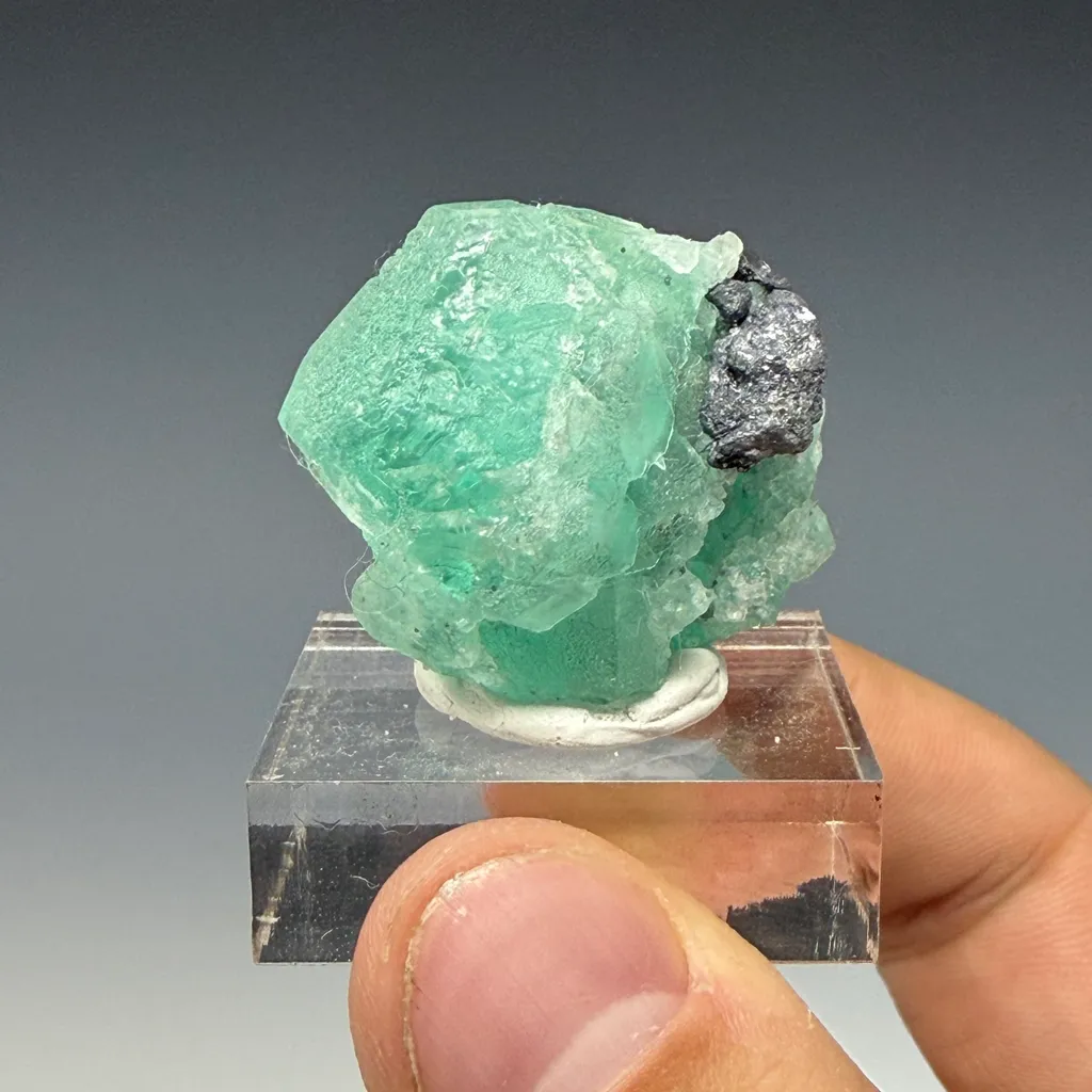 Fluorite - image 2