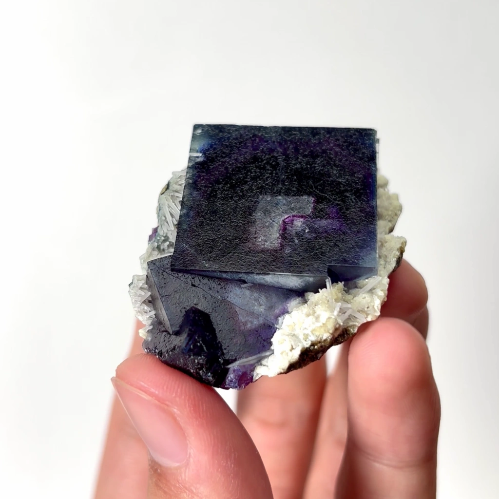 Fluorite - image 3