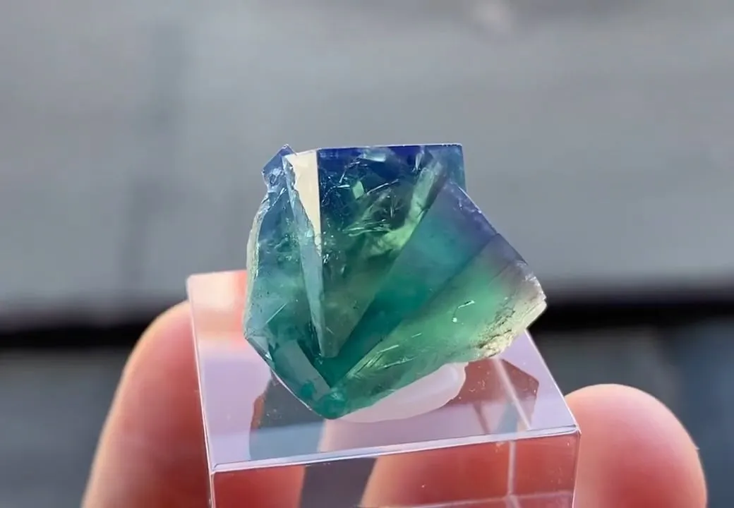 Fluorite - image 5