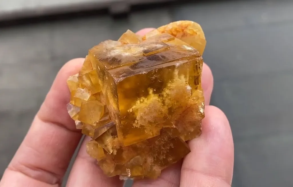 Fluorite - image 5